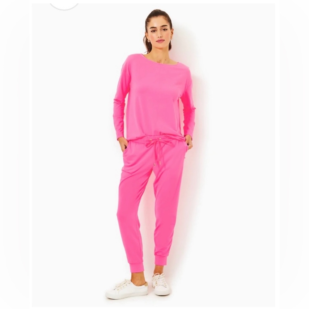 Like New Lilly Pulitzer *SOFT* Bright Pink Karessa SPF 50+Top, Size Medium - Picture 5 of 15